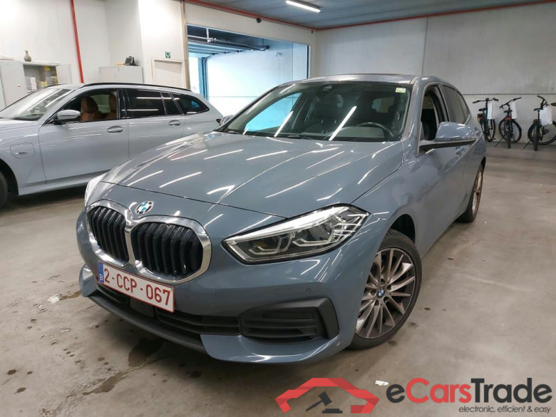 BMW - BMW 1 HATCH 118iA 136PK Business Edition * PETROL *