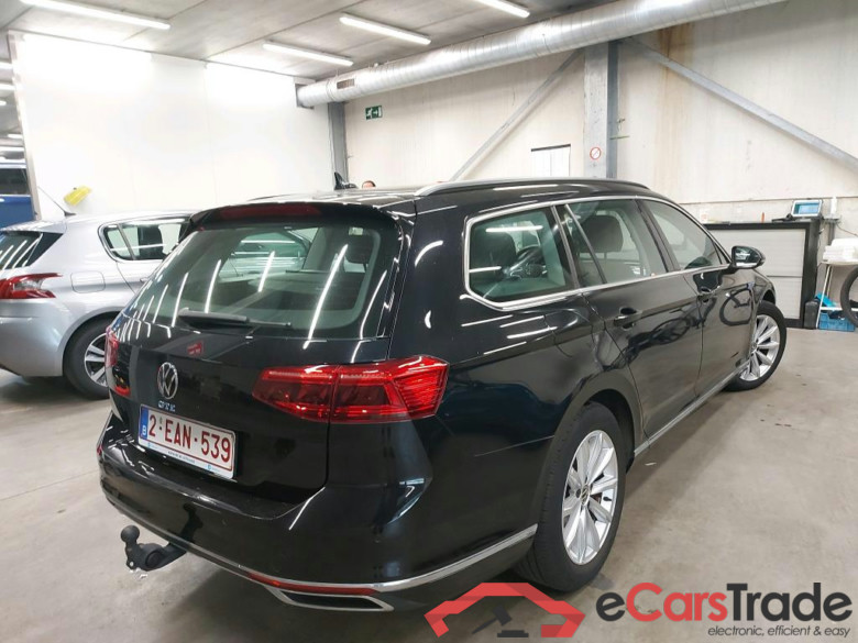 VOLKSWAGEN - VW  PASSAT VARIANT TSI 218PK DSG6 GTE Business Towing Hook * HYBRID * #2