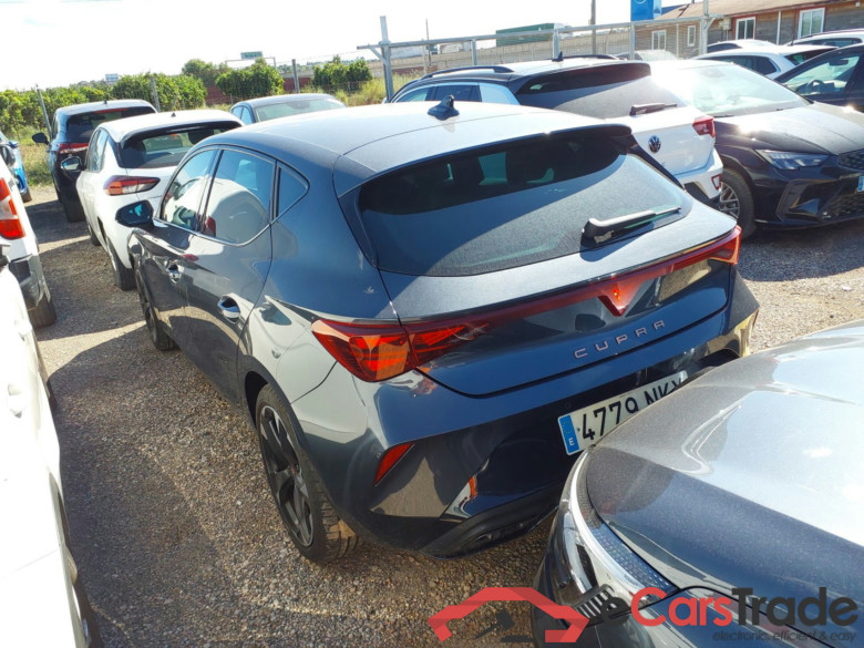 CUPRA Leon 5P 1.5 eTSI S&S 150cv manual  #2
