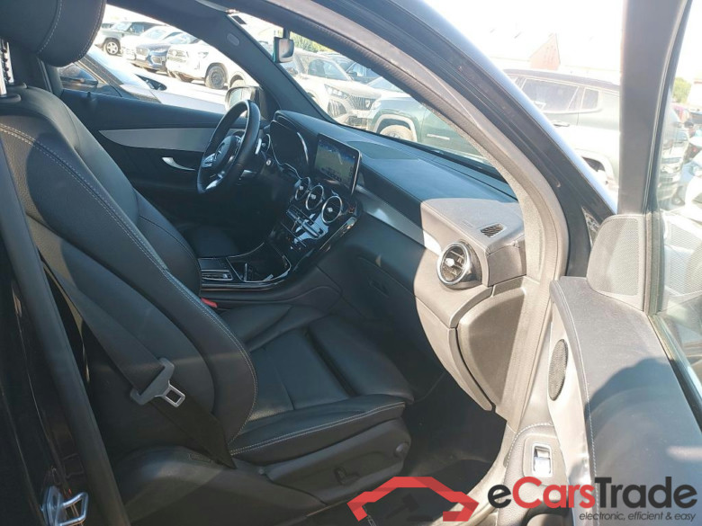 MERCEDES-BENZ GLC Coupé / 2019 / 5P / coupé GLC 300 de 4MATIC #6