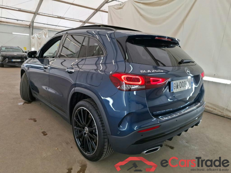 MERCEDES-BENZ GLA / 2020 / 5P / SUV GLA 250 e AMG LINE DCT #3