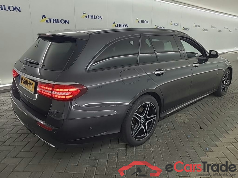 MERCEDES-BENZ E-klasse Estate E 300 e 9G-TRONIC Bus Sol AMG 5D 235kW #3