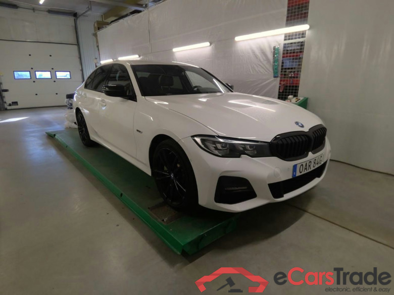 330e xDrive Connected Aut #2