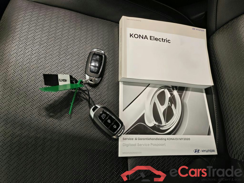 Hyundai KONA Limited Electric 64 kWh 5d #4