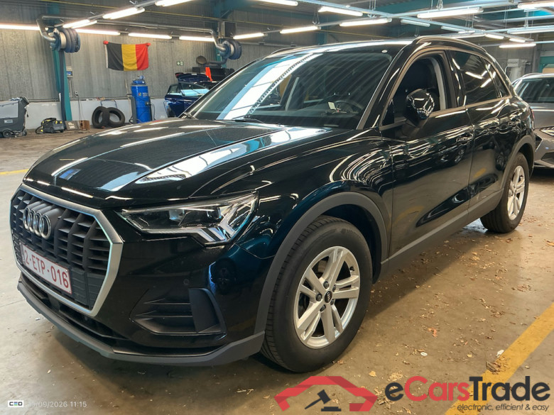 AUDI Q3 1.5 35 TFSI S TRONIC BUS. ED. ATTRACTION