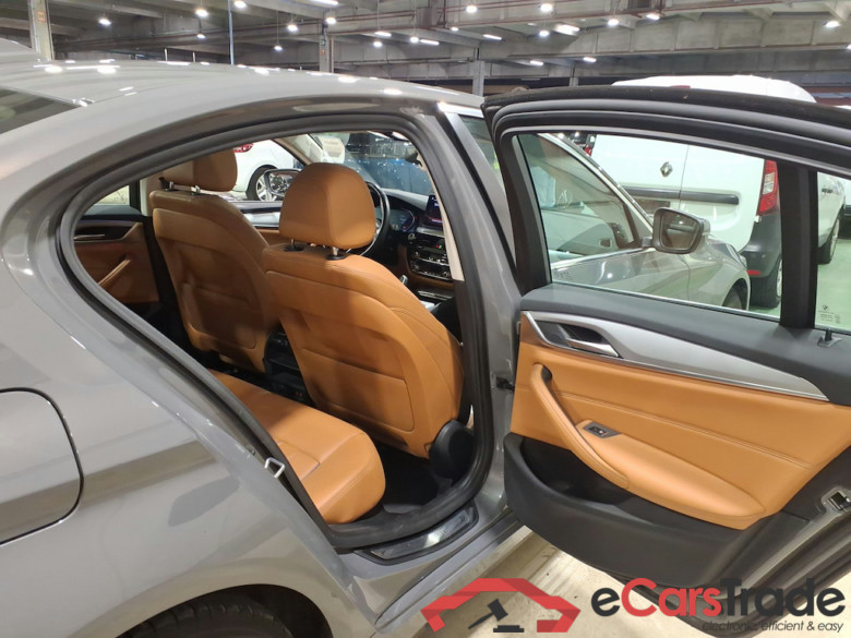 BMW 5 SERIES BERLINE 2.0 518D 110KW AUTO #5