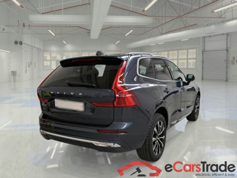 VOLVO XC60 / 2021 / 5P / SUV B4 AUTOMATICO PLUS BRIGHT #2