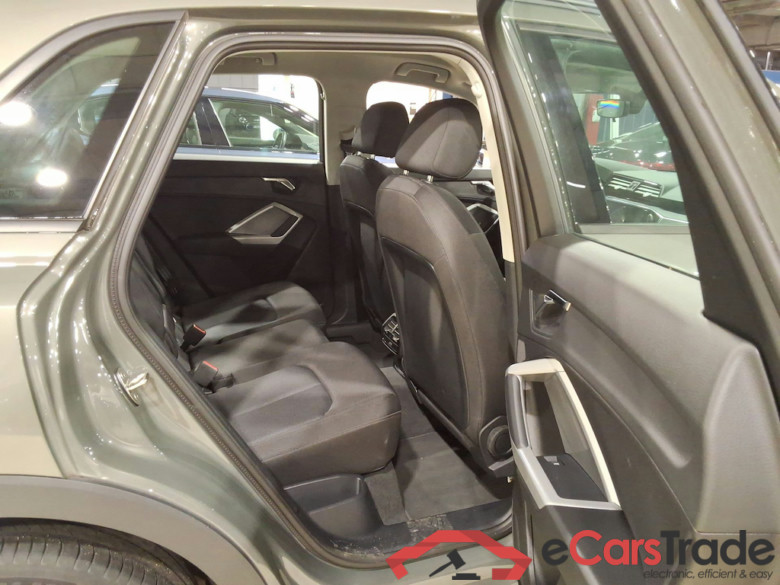 AUDI Q3 2.0 35 TDI S TRONIC BUS. ED. ATTRACTION #5
