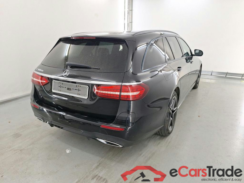 MERCEDES-BENZ E-CLASS BREAK 2.0 E 300 DE AUTO #4