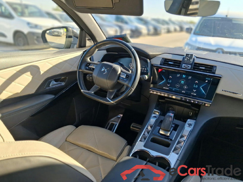 DS DS 7 Crossback E-Tense / 2017 / 5P / todoterreno 1.6 E-Tense 225 GRAND CHIC Auto #3