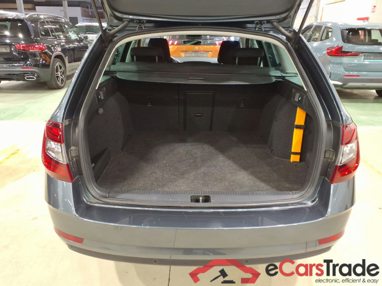 SKODA Octavia 1.5 TGI G-TEC Ambition DSG #3
