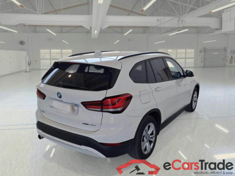 BMW X1 / 2019 / 5P / SUV XDRIVE 25E BUSINESS ADVANTAGE AUTOMATICO #2