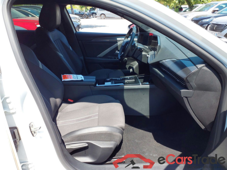 OPEL Astra OPEL Astra SW 1,2 TURBO 130 CV BVA GS   #5