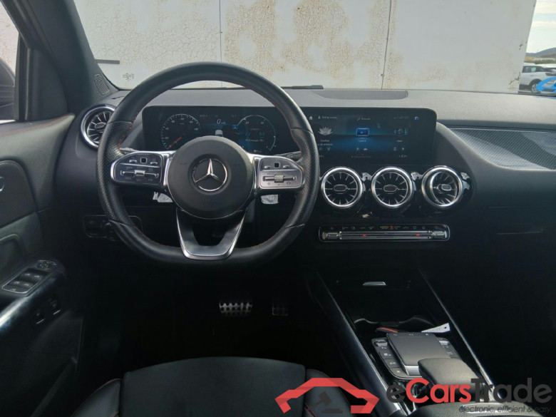 MERCEDES-BENZ GLA / 2020 / 5P / todoterreno GLA 250 e #3