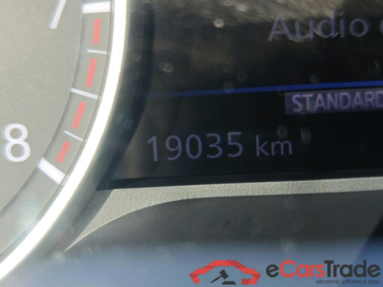 NISSAN JUKE / 2019 / 5P / crossover DIG-T 84 kW (114 CV) 6M/T N-Design Black(SP) #5