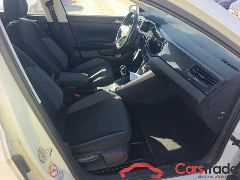 VOLKSWAGEN Polo / 2021 / 5P / berlina con portón Life 1.0 TSI 70kW (95CV) #6