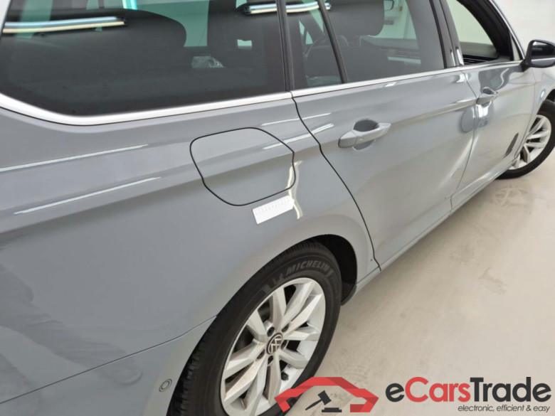 VOLKSWAGEN PASSAT VARIANT 2.0 TDI BUSINESS ED. DSG #5