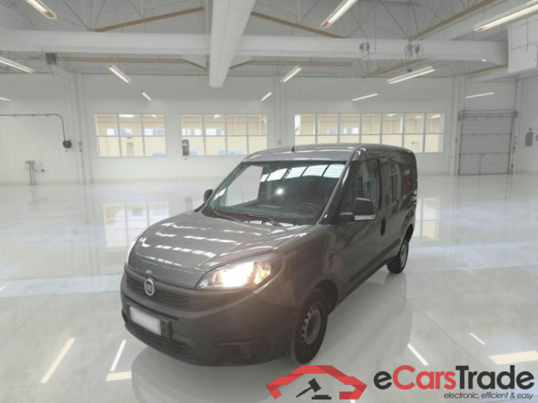 FIAT DOBLÒ CARGO / 2014 / 4P / VETT. FURGONATA CH1 BUSINESS 1.6 MJET 105CV E6D SeS #1