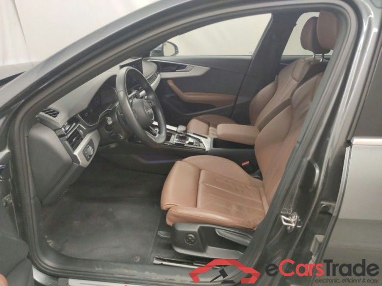 Audi A4 Avant 2.0 35 TDi 120kW S tr S line Business Ed 5d #3