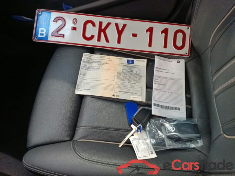 BMW 5 Reeks Touring 530e 200kW xDrive Auto 5d #4