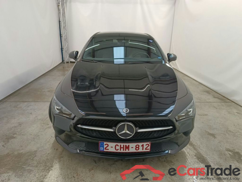 Mercedes-Benz CLA CLA 200 d Luxury Line 4d #5