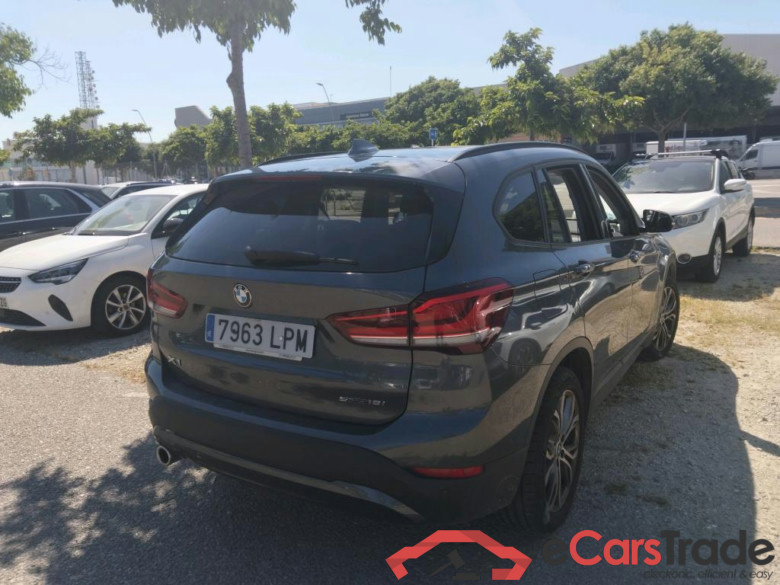 BMW X1 sDrive18iA #2
