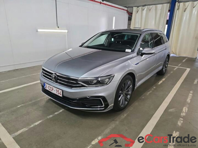 Volkswagen Passat Variant Passat Variant 1.4 TSI DSG6 GTE Business (PHEV) 160kW/218pk  5D/P Auto-6 #1