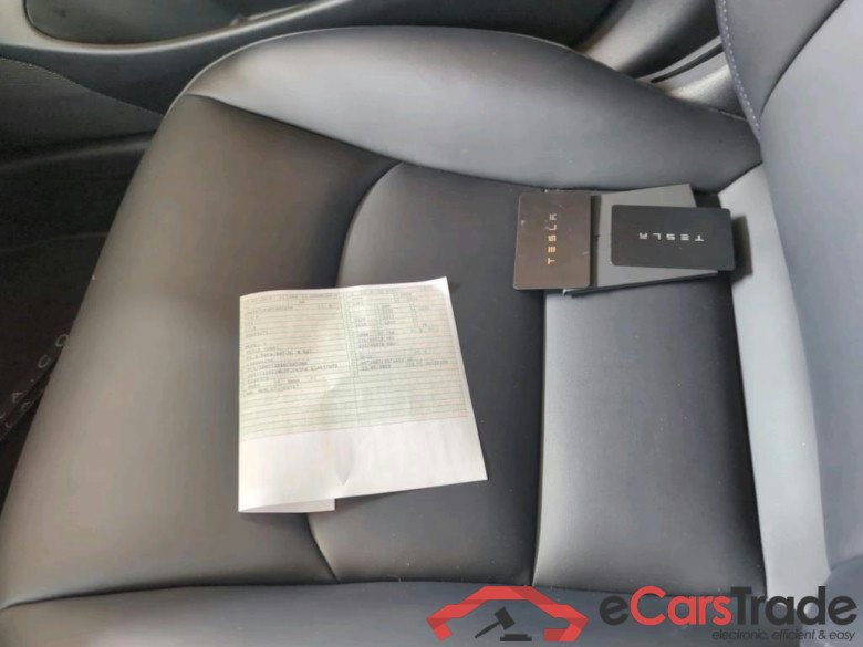 TESLA Model 3 Langstreckenbatt. Allradantrieb Dual Motor 4d 366kW #4