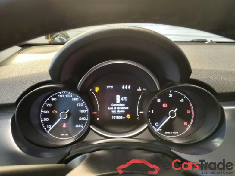 FIAT 500X / 2018 / 5P / CROSSOVER 1.3 MJET 95CV E6D CLUB #4