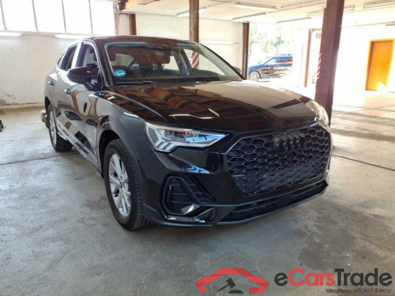Audi Q3 Sportback  #1