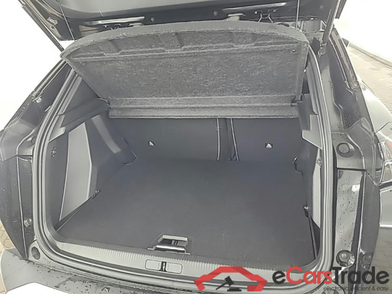 PEUGEOT e-2008 Allure EV 50kWh 136 5D #5