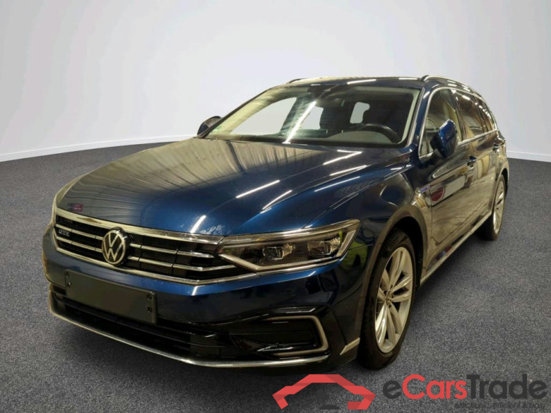 Passat Variant GTE 1.4 TSI 160KW AT6 E6d #1