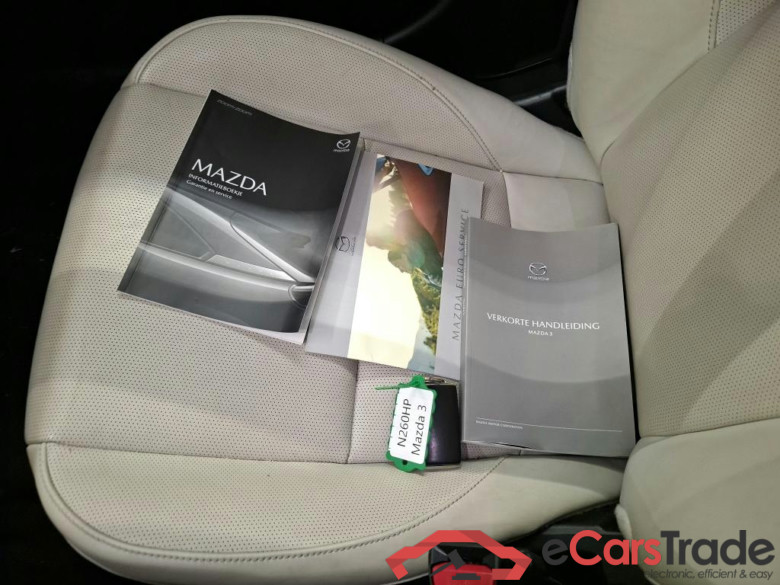 Mazda 3 E-SKYACTIV-X 186 Luxury auto 4d #4