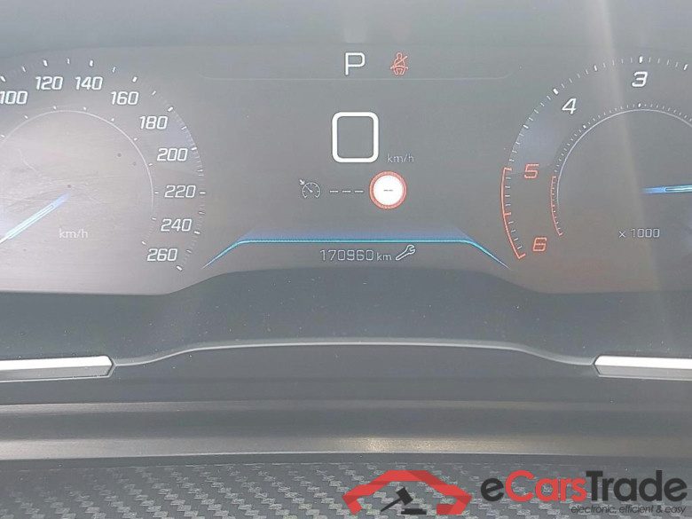 PEUGEOT 508 / 2018 / 5P / berlina con portón 5P Active Pack BlueHDi 130 S&S EAT8 #5