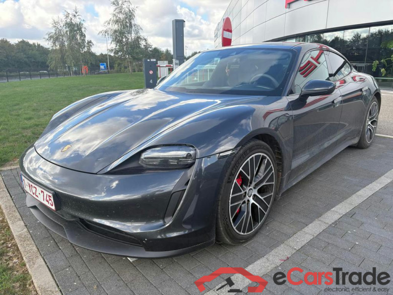 PORSCHE Taycan 4S #1