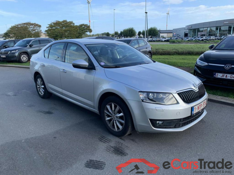 SKODA Octavia 1.2 TSI Style #2