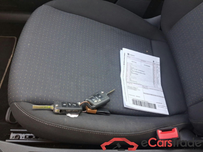 SEAT Ibiza / 2017 / 5P / berlina con portón 1.0 TSI 81kW (110CV) Style Plus(SP) #5