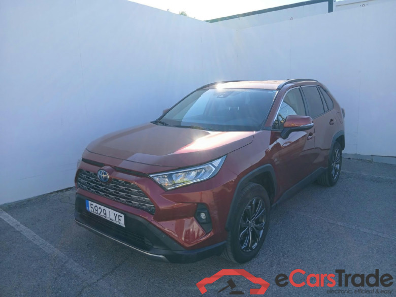 TOYOTA Rav4 / 2018 / 5P / todoterreno 2.5l 220H Advance #1
