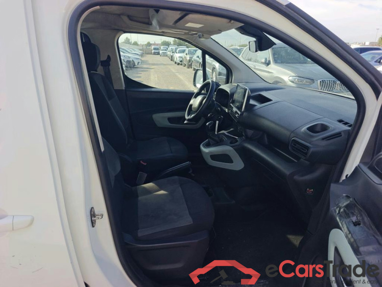 CITROEN Berlingo / 2018 / 5P / monovolumen compacto Talla M BlueHDi 100 S&S FEEL #6