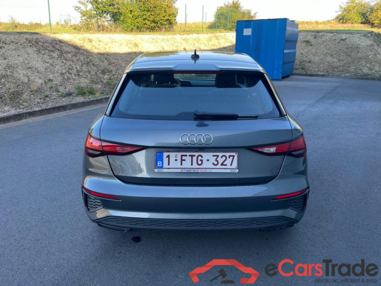 AUDI A3 Sportback S line 30 TFSI  81(110) kW(ch) 6 vitesses #2