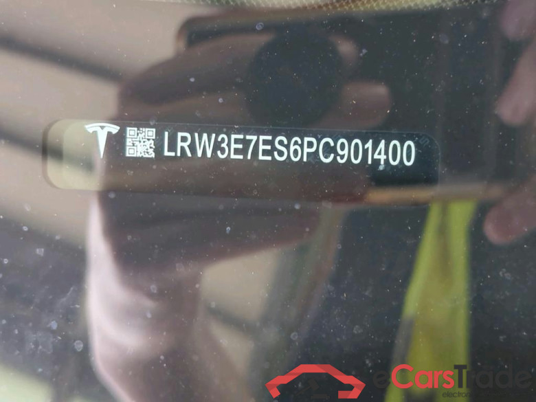 TESLA Model 3 Langstreckenbatt. RWD Hinterradantrieb Business 4d 208kW #4