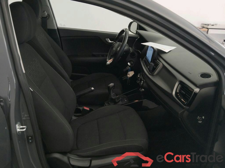 KIA Rio / 2020 / 5P / berlina con portón 1.0 T-GDi 74kW (100CV) MHEV iMT Drive #6