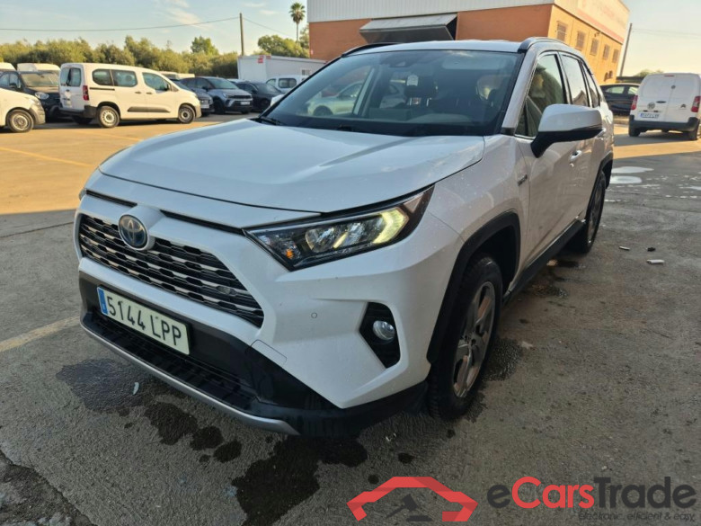 TOYOTA Rav4 / 2018 / 5P / todoterreno 2.5l 220H Advance #1