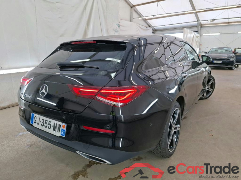 MERCEDES-BENZ CLA Shooting Brake / 2019 / 5P / Break CLA 250 e Progressive Line #4