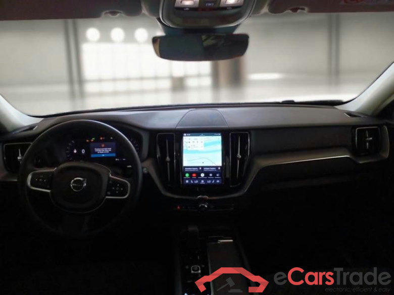 VOLVO XC60 / 2021 / 5P / SUV B4 D automatico Core #3