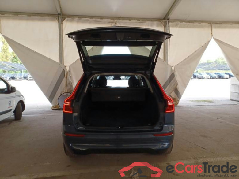 VOLVO XC60 / 2021 / 5P / SUV B4 D automatico Core #5