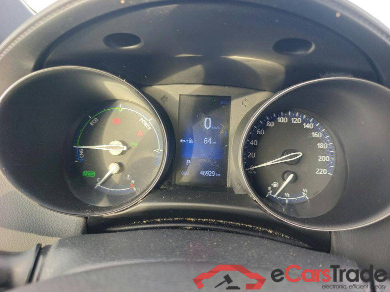 TOYOTA C-HR / 2016 / 5P / todoterreno 1.8 125H Advance (CX) #4