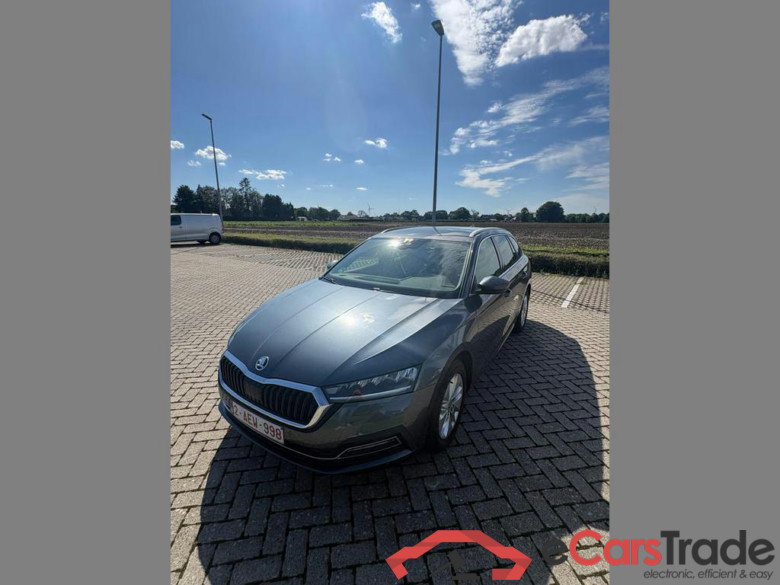 SKODA Octavia Combi Dsl SW 2.0 TDi SCR Ambition DSG (EU6AP)