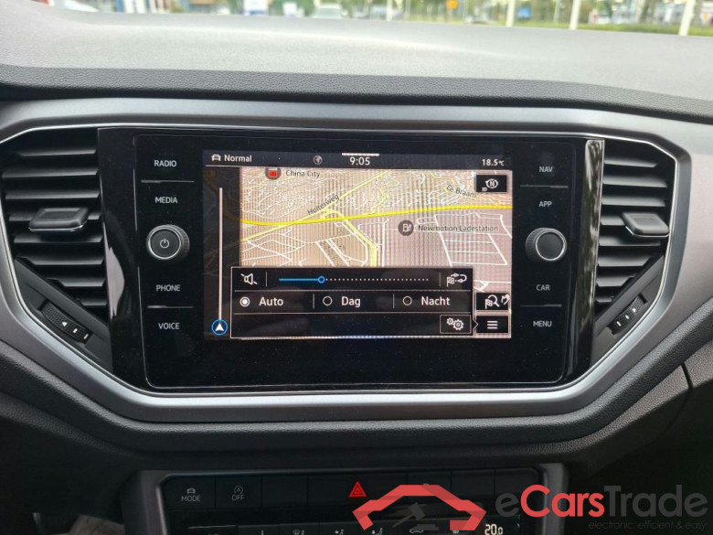 VOLKSWAGEN T-Roc 110 kW #3