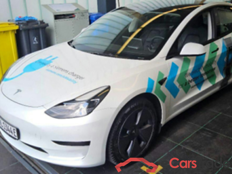 TESLA Model 3 RWD Hinterradantrieb 4d 239kW #1